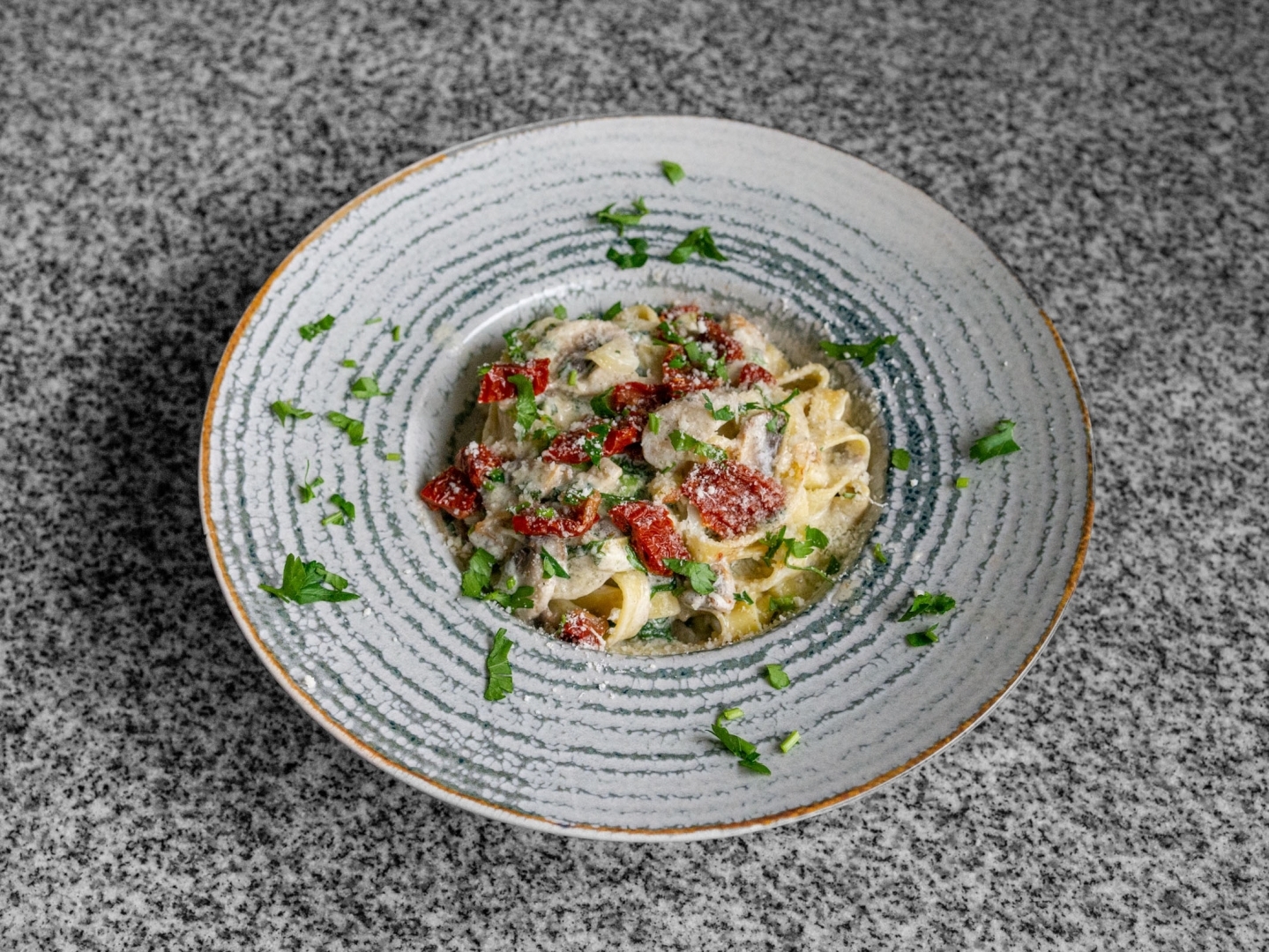 Tagliatelle Q's Inn