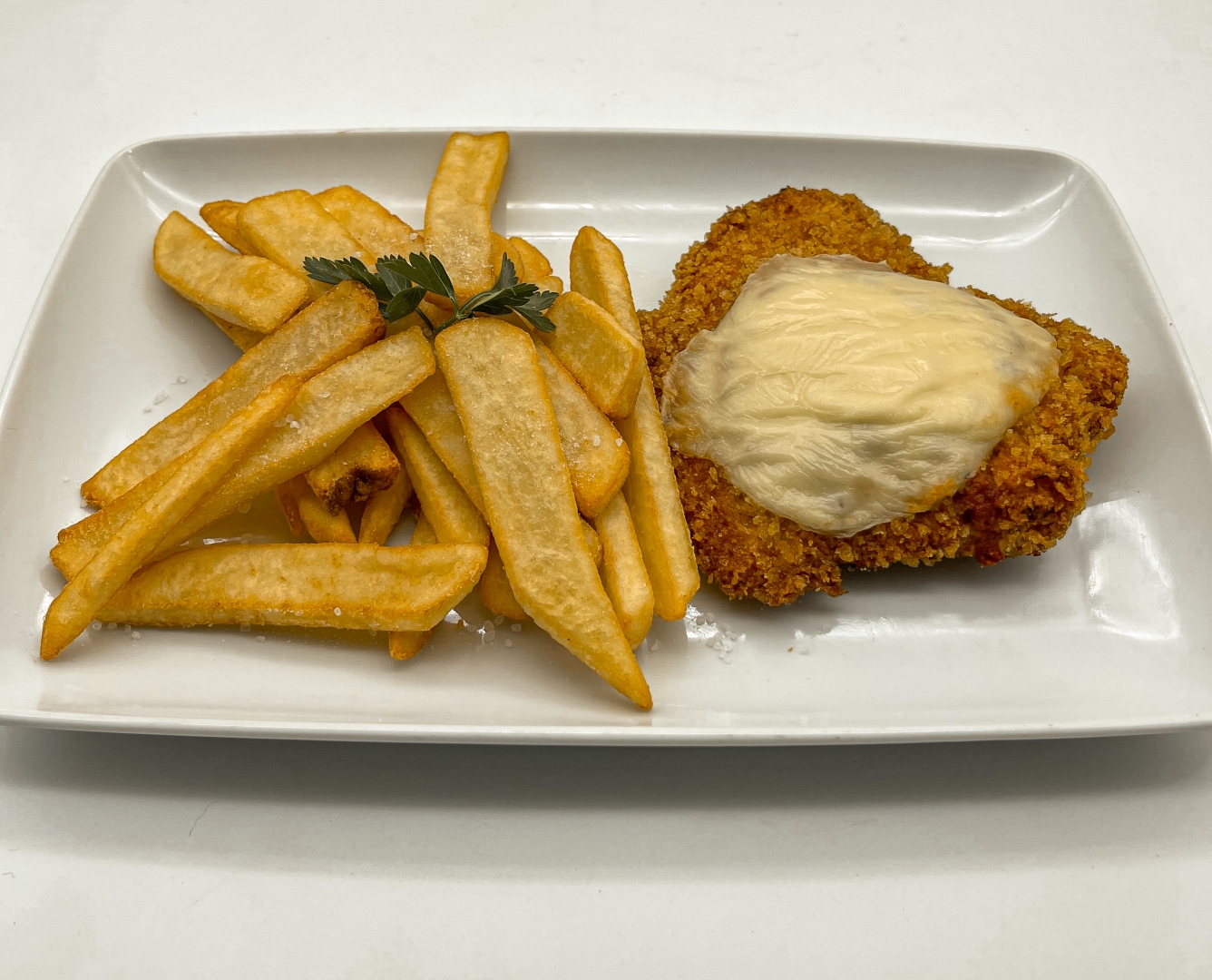 Pollo parmigiano si cartofi prajiti - 350g